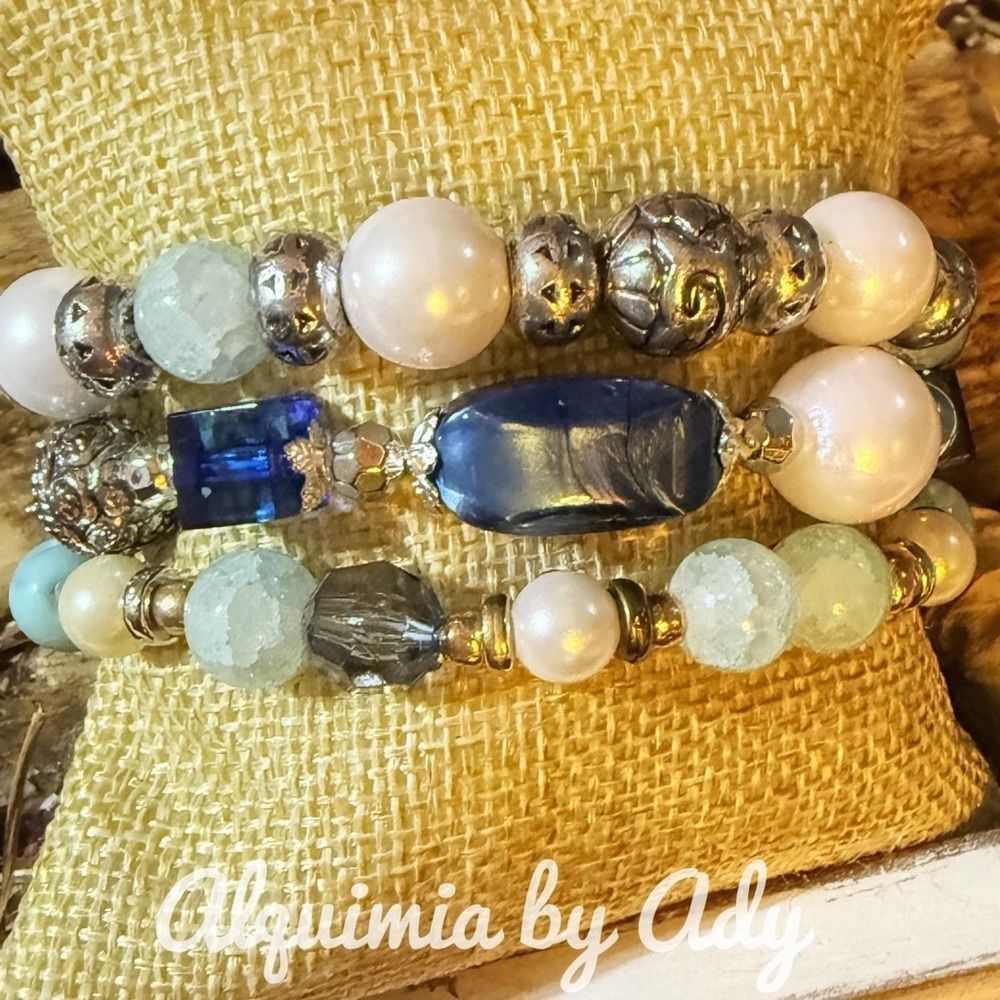 Alquimia Silver and Blue quartz Gemstone Bracelet Trio